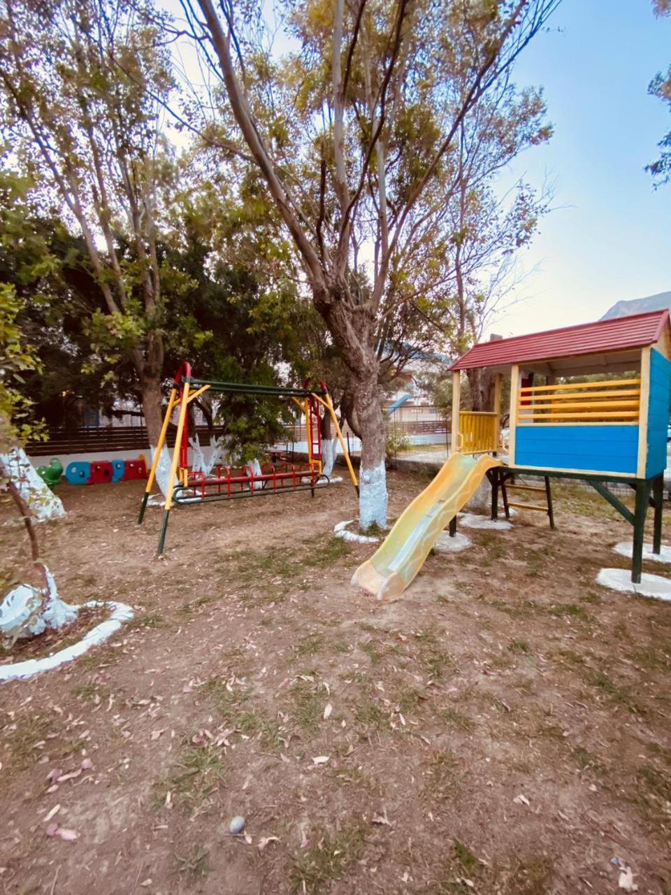 Happy Camp Mobilehomes In Camping Apollonia Plakiás Exterior foto